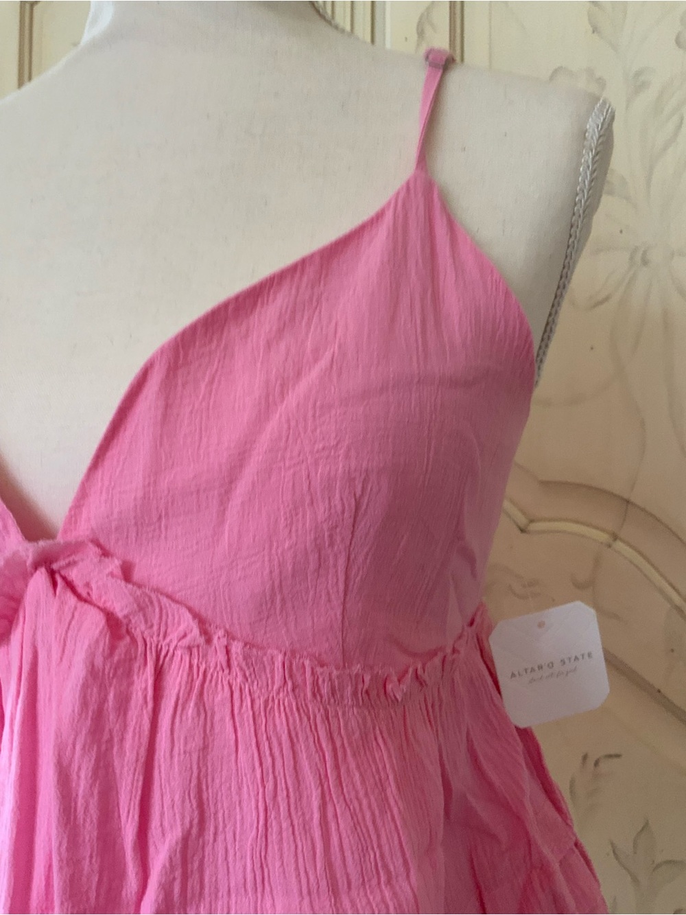 Altar’d State Pink Tiered Ruffle Spaghetti Strap Peplum NWT - Picture 6 of 7